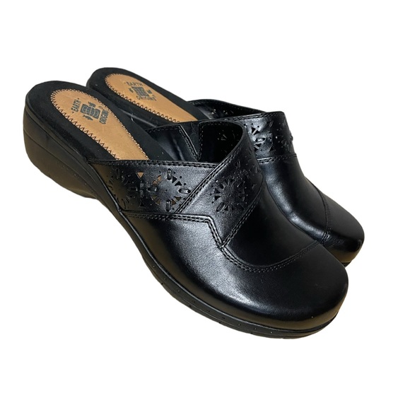 Earth Origins Shoes - EARTH ORIGINS Women's Black Mules Leather Size 8.5